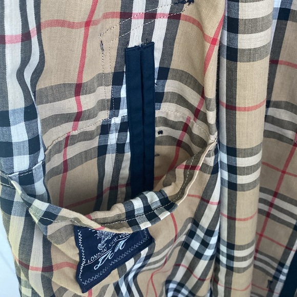 Burberry Vintage Trench Coat - Picture 9 of 10